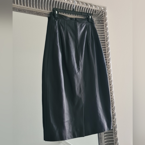 BALENCIAGA Black Leather High Waisted Midi Skirt FR 36 US 4 S Org $2,450 - Picture 5 of 16